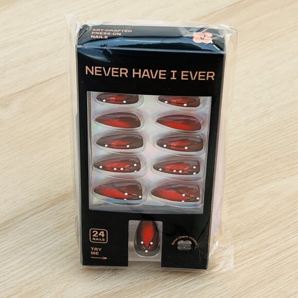 NWT Never Have I Ever Press On Nails in "Strap Tease" / Whimsigoth / Maximalism - Picture 6 of 8